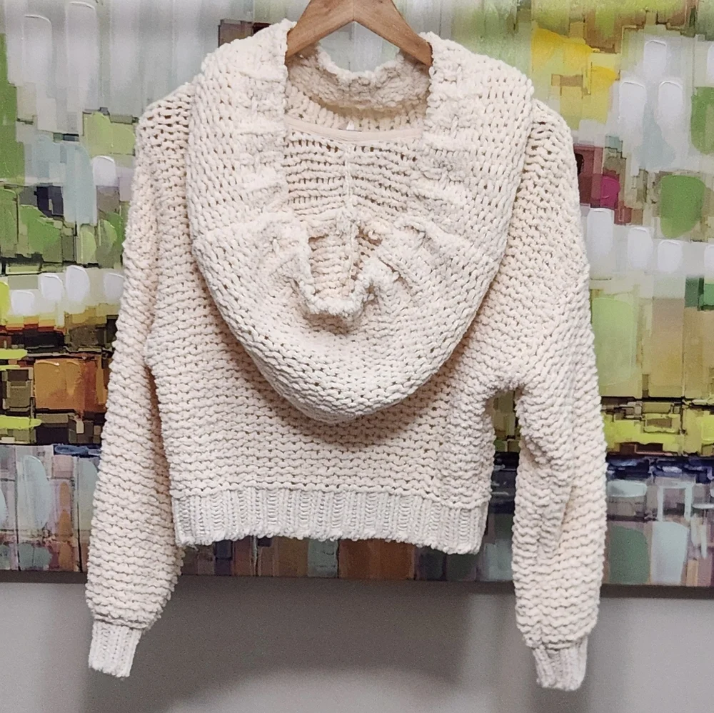 Free People elegant cream